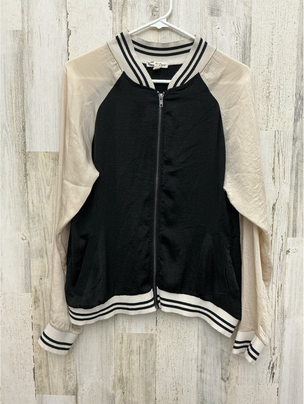 About A Girl Los Angeles Embroidered Jacket XL Black Cream